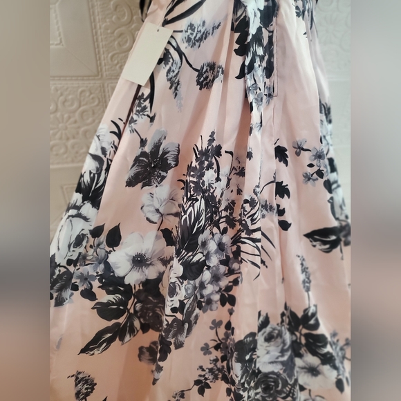 b. smart prom dress - Picture 13 of 14